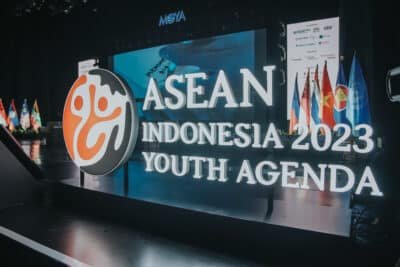 YDA08672